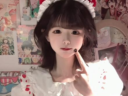 平行世界的我们 过着怎样的生活 #sakana手势舞
(yc:@别跟真理狂