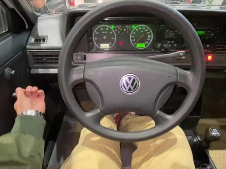 20700km!10年桑塔纳
原版原漆警用版#大众 #大众桑塔纳 #情怀老车