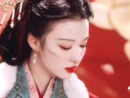 春晚最惊艳十几秒!王楚然演活王昭君,彻底撕掉“古装花瓶”标签