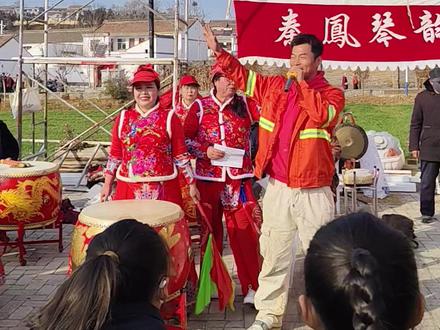 #民间艺人 宝鸡罗飞团队为家乡人民手绘天安门👍👍👍期待作品完成#地方特色文化
