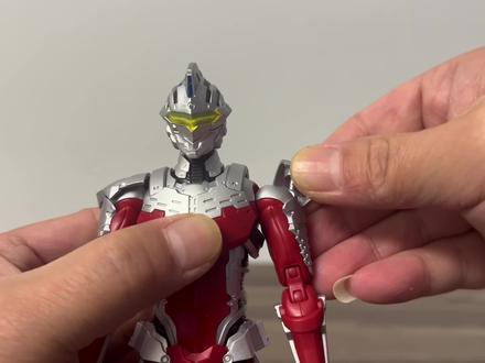 品鉴传奇版奥特曼之机动赛文装甲 太上头了 品鉴布鲁可传奇版 机动 奥特曼之机动赛文装甲,真的是越玩越上头!快来围观呀~#布鲁可奥特曼 #布鲁可机动奥特曼 #奥特曼 #抖音ACG新春会 #开年高燃