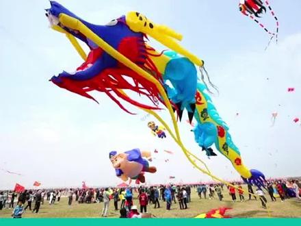 #创作灵感 世界各国巨型风筝对比,你觉得哪国风筝更好看,更奇怪#巨型风筝