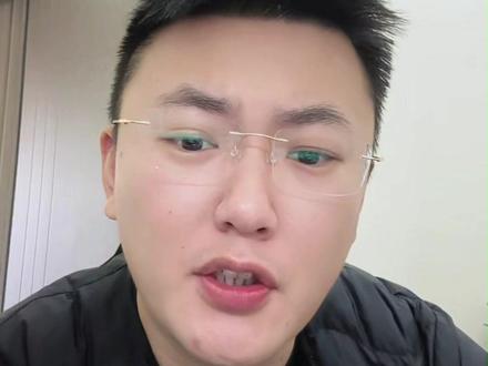 环卫工智能工牌15分钟原地停留,扣款100元