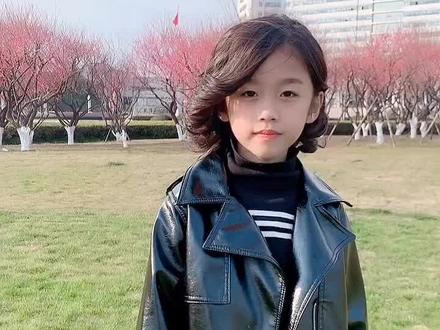 再发一次#站在草原望北京(加长版)会不会被你们嫌弃啊~~🤣🤣@抖音小助手