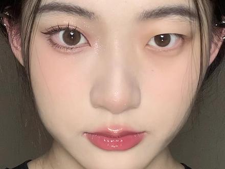 你们要的双眼皮贴教程来了 单眼皮内双姐妹快试试 眼睛直接变大两倍!注意这几点你也可以贴出自然隐形牢固不会掉的双眼皮了#美妆