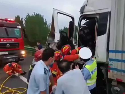 严重超载,各位乘客,遇到相关情况你会举报吗?评论区聊聊