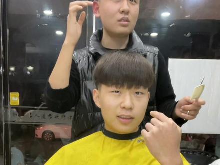 斜刘海留飞机碎盖#同城理发师推荐 #男士发型 #流量扶持