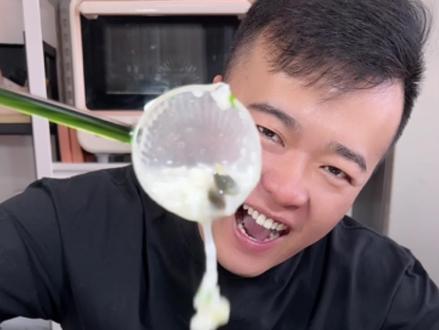 皮蛋瘦肉粥在家怎么做才能香浓好喝又不腥呢