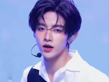 and2ble五人团,四个人都在争门面 #and2ble #章昊 #韩维辰 #沈泉锐 #金奎彬