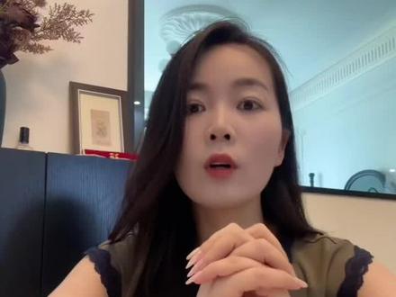 如果顺丰小哥因为你们顺丰自身的问题遭到处罚 我选择继续发声 除此以外 不再多说 谢谢各位快递小哥听我唠叨😇😂另外已证实我的货在网点 没装车 没发中转 12.59取消成功 1.30业务员派送 所以我投诉顺丰收费问题合情合理 回电也承认自己收费不当😂😇