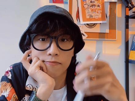 今天画一下金龟子和董浩叔叔#充能计划#画#暑期必看新大头儿子4 #新大头儿子4萌娃最爱 #procreate