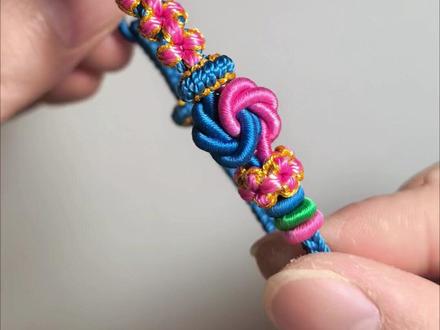 曼陀罗结桃花手绳教程
#手工编织
#编绳教程
#手工