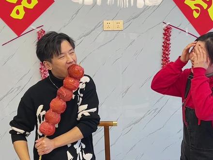美食博主欢聚一堂,会发生什么…@雅雅酱的料理 #南翔邀请达人吃饭个个有备而来 #年末聚会拿手菜