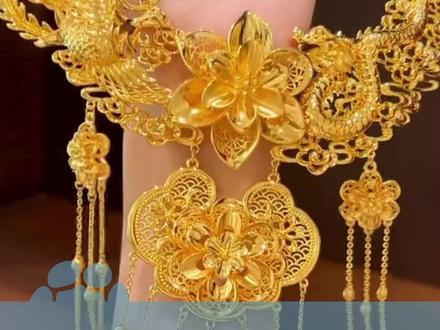 金饰克价突破1500元!1月23日,国内品牌金饰价格一夜涨53元,最高金饰克价上调至1548元/克#大象主播说 @主持人杨嘉祥 #金价