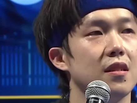 恭喜王楚钦🏆夺得澳门世界杯冠军,中国历史上第一个男子左手横板冠军!太不容易了!