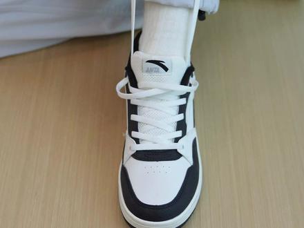 用#安踏 982黑白配色教你永不脱落#鞋带系法 ,真的不用总担心鞋带掉了#板鞋推荐 #鞋带花样系法 #花式系鞋带