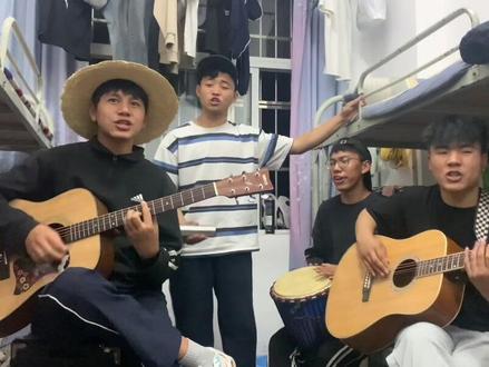 你不敬我嘛我敬我,
你不爱我嘛我爱你💃💃#四川彝族#云南雷鬼#干酒醉