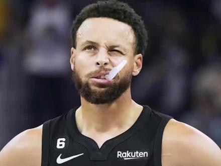 你身边有没有打篮球模仿库里的朋友?快艾特他来看看!#库里 #篮球🏀 @DOU+小助手