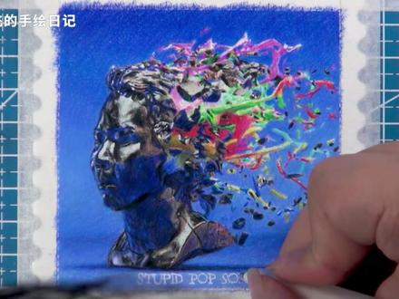 手绘小卡还原华语R&B教父陶喆专辑封面终章 #手绘 #彩铅画 #丙烯画 #陶喆 #绘画过程 绘画工具:10cm*10cm 300g邮票小卡水彩纸,彩铅,针管笔,丙烯马克笔
借鉴了小地瓜小姐姐“蓝波波”的手绘陶喆专辑封面墙