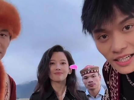 大杨哥:老妹儿结婚了没有#疯狂小杨哥 #森林北 #万里路援疆行