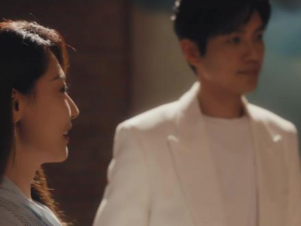 《亦舞之城》秦岚和钟汉良讨论画展,白冰吃醋了