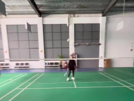一起来感受下尤尼克斯天斧100ZZ第一视角吧,配的是尤尼克斯80高弹线,#天斧100zz #尤尼克斯 #羽毛球拍 #羽毛球 #羽毛球拍推荐