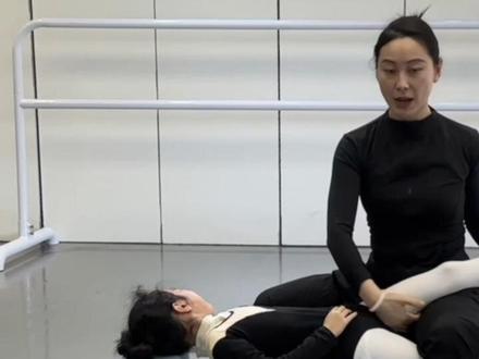 小朋友不爱练基本功怎么办?#动作这一块拿捏死死的 #上海舞蹈 #舞蹈基本功