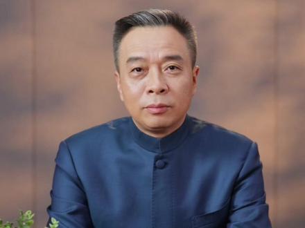 冬至!
今天是个好日子——冬至!冬至大如年!今天您吃的是饺子还是汤圆啊?祝福咱们家家都团圆!#大有学问 #今天是个好日子 #非遗守护人 #抖音非遗计划 #冬至就得聚着过