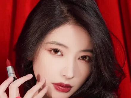 最近频频上热搜的方圆 我们来看看方圆的脸#方圆 #脸型分析 #颜值 #变美 #美商干货 #王思聪 @抖音小助手