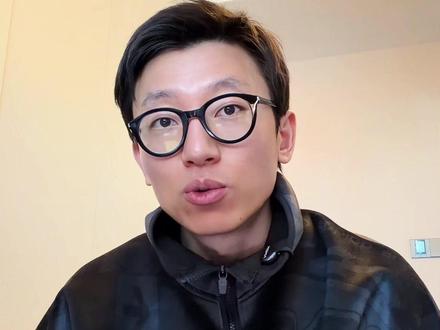 理想i8是一辆好车,开起来坐起来都不错,还是要努力救一救啊 #理想i8 #理想智能驾驶 #新势力造车 #新能源汽车 #豪华SUV