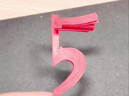 2个5剪成,简单还好看!绝绝子#元旦#真实生活分享计划 #剪纸#窗花#元旦剪纸