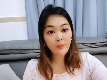 送两把红伞是什么意思#正能量 #新家入住 #邻居