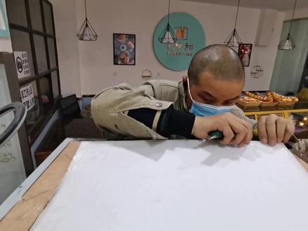 新买没多久,蛋糕用展示柜不制冷,会是什么故障呢?