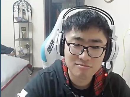 这是一个有味道的视频 #王稳健 #喷射战士