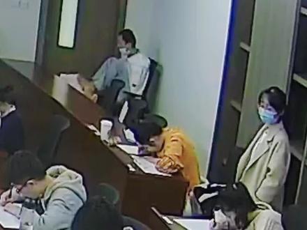 用脚写试卷,考上同济大学研究生,高考608分考入四川大学