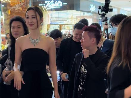 高海宁好靓啊!
#高海宁 #新闻女王 #广州太古汇