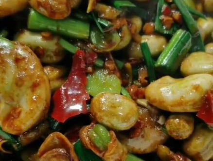 我们叫嫩胡豆,你们叫什么#有想吃的吗 #舌尖上的美食