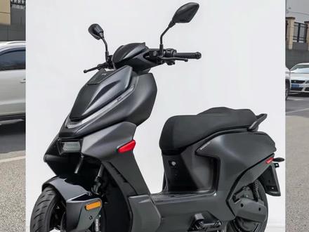 全新26款极核AE4MY26要来了 还有改屏幕轮毂颜色善后的极核AE4se+.以及九号的N5L陆续公示。#极核电动 #极核ae4my26 #九号电动 #九号n5l #外卖电动车