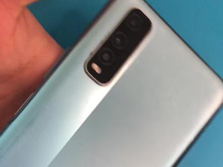 vivoY70s如何不拆机换外屏
#不拆机换屏教程 #手机维修 #手机寄修
安卓不拆机换外屏