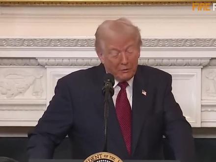 割地不等于和平,美国施压,圣诞节前乌克兰必须接受协议! 特朗普特使向泽连斯基下达最后通牒,施压乌克兰“圣诞节前割地求和”!普京表面谈判实则增兵,要在协议里吞下顿巴斯!欧盟彻底怒了,掏家底支援乌克兰!面对美国施压和俄军猛攻,割地真的能换来和平吗?#俄乌冲突 #战争 #新闻 #美国 #抖音合集升级计划