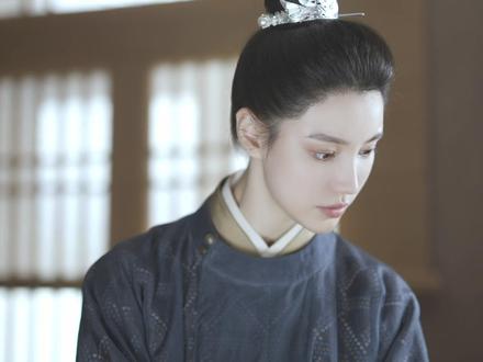 状元郎觉得,三皇子真的越来越怪了…#抖音电商超级品牌开业盛典#圻夏夏