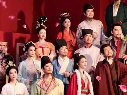 知识春节解读 |《贺花神》中到底是牡丹花神还是芍药花神? 为什么十二花神有男有女?
#抖音年味新知贺岁 #贺花神 #春晚 #新知贺岁眼界大开 #十二花神