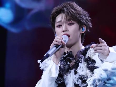 仿佛在说“你炮怎么带进来的?!”
趁黎明来临前说爱吧-梓渝
20260201厦门day3
#zy #梓渝厦门演唱会 #lp #甜玉米 #180