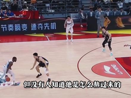 1米83的“流浪汉”,在20分大逆转中投进生涯最重要一球! 他没有2米的身高,没有顶级的选秀顺位,他拿到的是最差的人生剧本。#尤金杰曼 #杰曼 #CBA #北京男篮 #北京男篮vs广东男篮