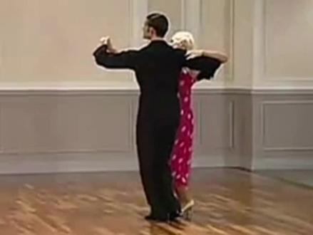 摩登舞基本舞步。卢卡课堂(2)#摩登舞#基本功#基本舞步