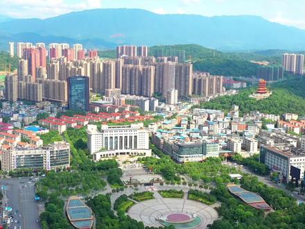 郴州市交通变迁70年变化,你了解吗?从肩挑马驮到高铁飞机的巨变 #郴州 #交通 #抖出你的家乡 #城市规划