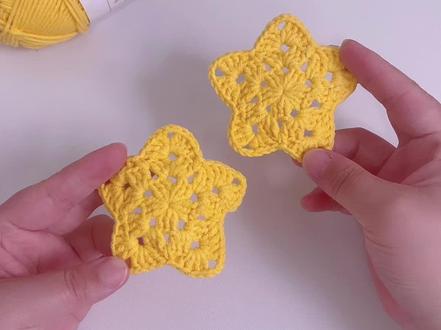 适合新手钩织的镂空五角星… @雪妃尔毛线 萌娃娃2号线/24
#钩织小物件 #新手教程 #毛线钩织 #五角星 #钩织入门教程