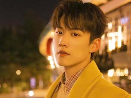 周柯宇父亲被执行151万#周柯宇 #明星