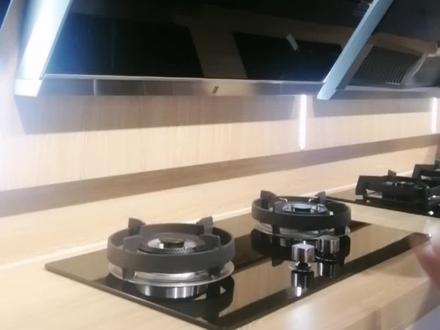 A8S下玻璃拆卸教程#油烟机##厨房电器 @小梁