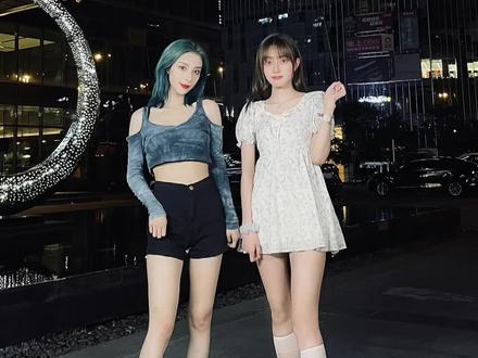 爱嘟嘴还能陪你打游戏的钻石甜妹谁不爱啊?#dou来跳舞 #抓妹妹 #甜妹 #亲爱男友